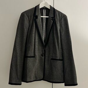 EXPRESS - Women’s Ponte Blazer - Gray/Black Lined - Large